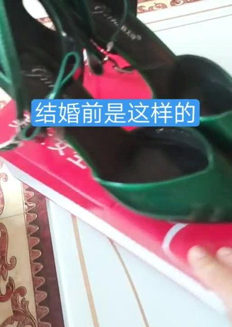 中日韩女生穿鞋对比视频